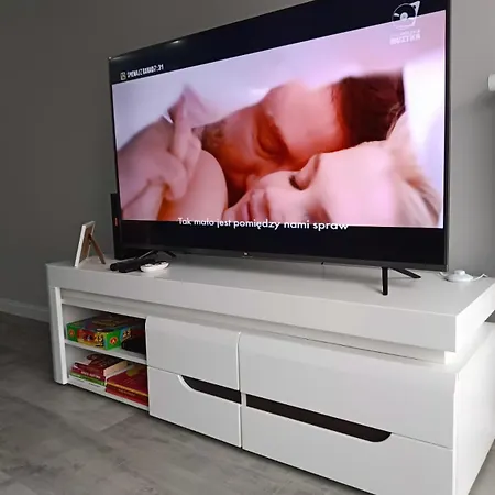 Zakatek Free Parking, Ochrona